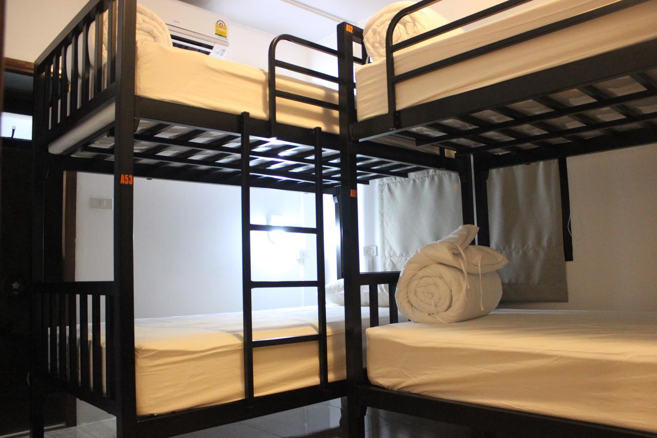 Rak Khun Hostel Чиангмай Екстериор снимка
