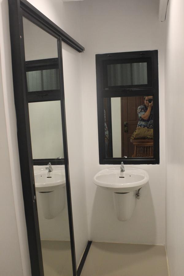 Rak Khun Hostel Чиангмай Екстериор снимка